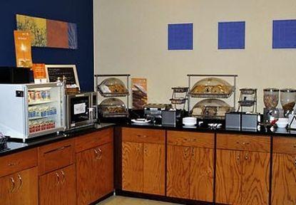 Fairfield Monroe Hotel Middletown